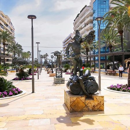 Duplex Apartment On The Beach 71 ماربيا المظهر الخارجي الصورة