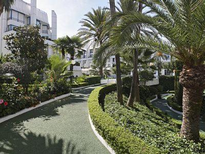 Duplex Apartment On The Beach 71 ماربيا المظهر الخارجي الصورة